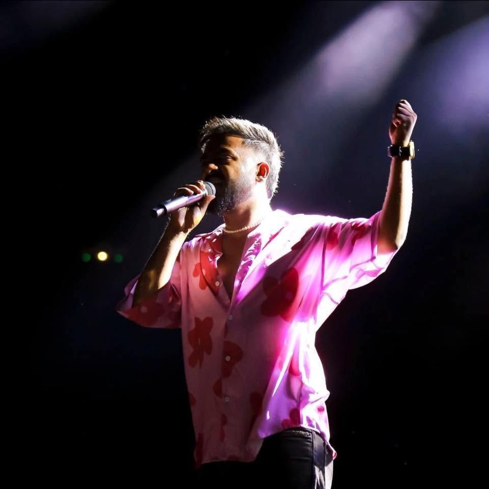 Concert lighting — Stage production